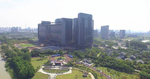 酒店式写字楼成城市经济风向标
